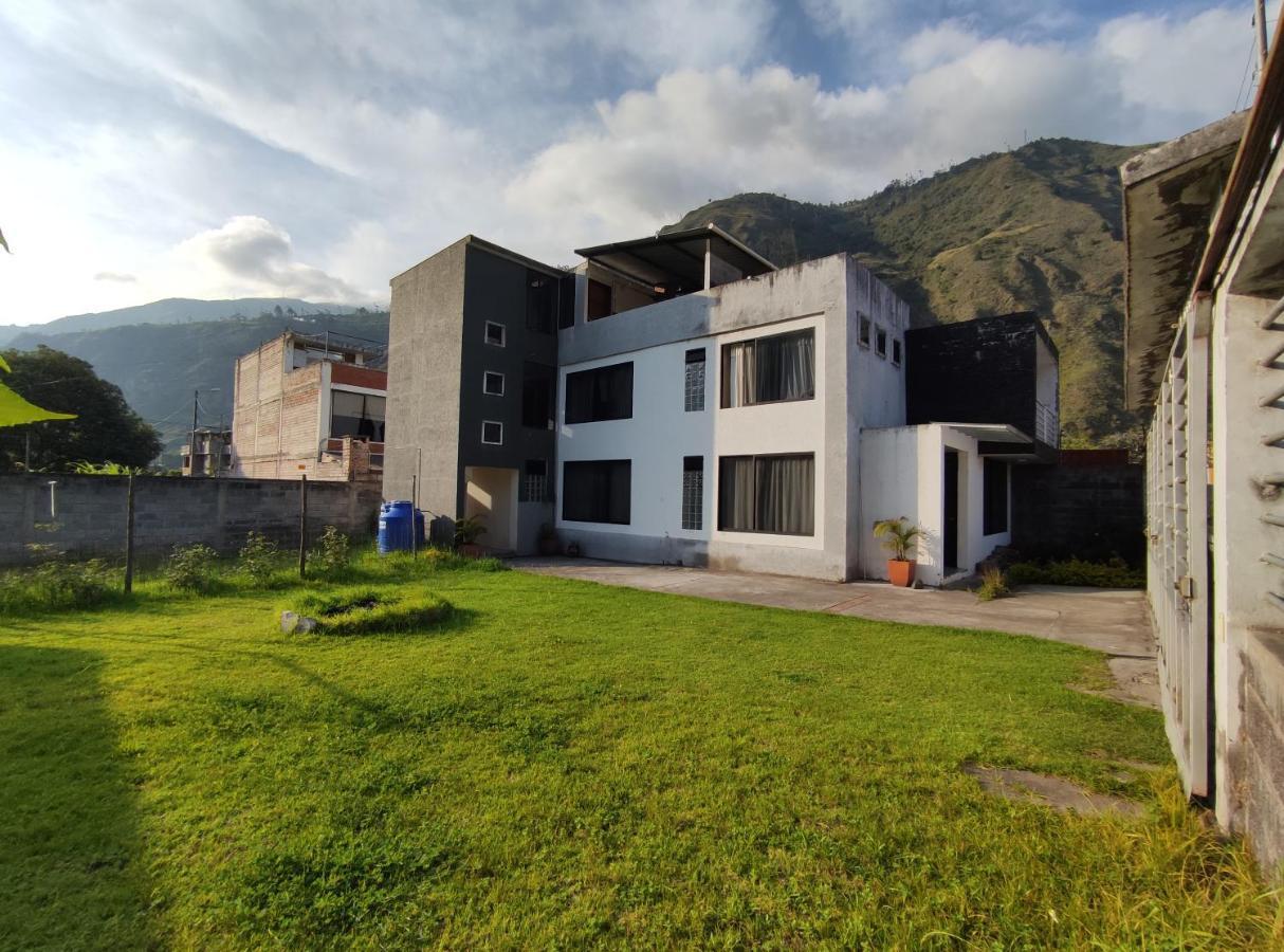 Elegante apartamento con vistas al volcán Tunguraua Baños Exterior foto